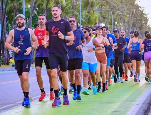 LP LIKE A PRO - MACEIÓ